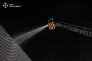 Російська атака пошкодила термінал «Нової пошти» у Полтаві