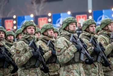 У Литві фіксуються колосальні черги біля комісаріатів