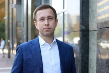 Сімейний бізнес Корецького. Журналісти дослідили, на чому заробляє родина майбутнього глави уряду
