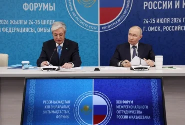 Президент Казахстану порадив Путіну заморозити війну: диктатор відреагував