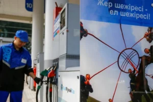 Казахстан обмежив в’їзд автомобілів через паливну кризу в Росії