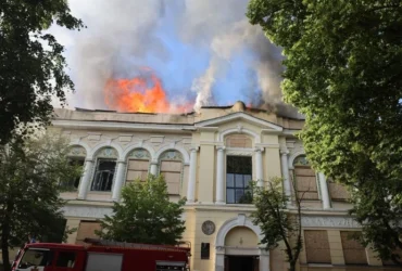 У Харкові завершено відновлення художнього музею після російського удару (фото)