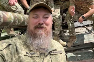 Президент нагородив Мадяра орденом Богдана Хмельницького
