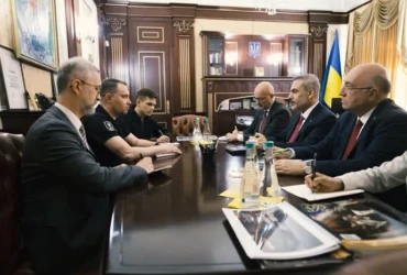Удари у тил РФ та розкол у Кремлі: Буданов провів важливу зустріч