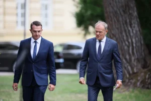 Із союзника у противники? Глава уряду Польщі закликав не обіцяти Україні нову допомогу