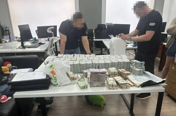 Правоохоронці розслідують закупівлі дронів на 7 млрд грн