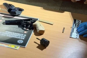 Чоловік через сварку відкрив вогонь у шкільному укритті на столичній Троєщині