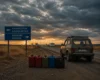 У каністрах і валізах: Казахстан зупинив вивезення пального в РФ