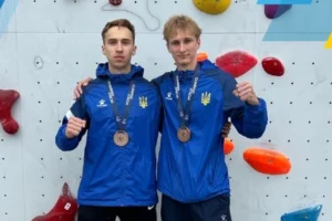 Скелелази Ільчишин та Ткач здобули історичну нагороду на змаганнях у Польщі