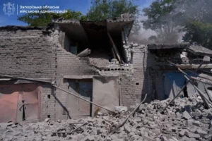 Росіяни вдарили по Запоріжжю: одна людина загинула, п’ять поранені