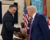 Трамп змінив ставлення до України після спілкування з Усиком – ЗМІ