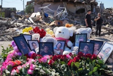Поліція показала перші хвилини після удару РФ по будинку у Радушному, де загинула родина Воронових