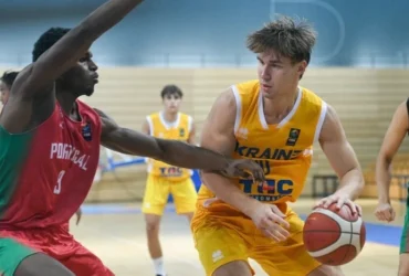 Збірна України U-18 завершила груповий етап Євробаскету п’ятою поразкою поспіль