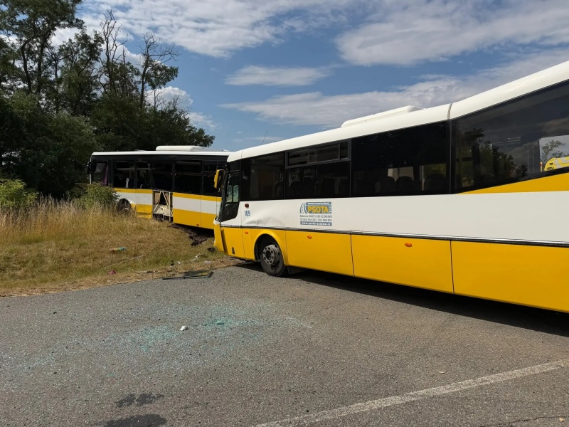 У Чехії зіткнулися два автобуси, серед постраждалих є українці фото 4