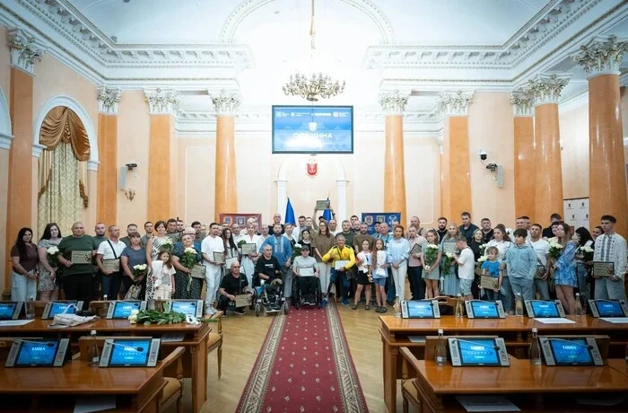 Уряд забезпечив житлом 2150 ветеранів з інвалідністю