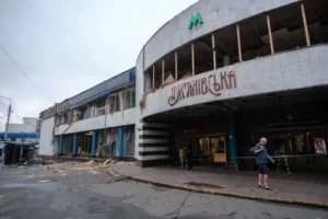 У Києві через обстріл не працюватиме одна з ключових станцій метро: подробиці