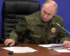 Путін у камуфляжі втрапив у кумедну ситуацію (відео)