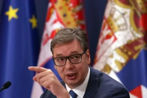 «Ми повністю підтримуємо Україну». Президент Сербії несподівано змінив риторику