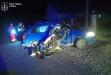 На Львівщині легковик протаранив мотоцикл: загинув 17-річний водій
