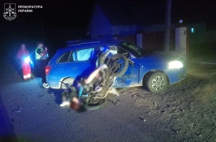 На Львівщині легковик протаранив мотоцикл: загинув 17-річний водій