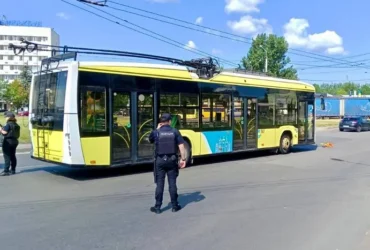 У Львові посеред вулиці виявлено гранату