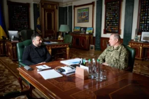 Президент зустрівся з командиром полку Олегом Ляшком: про що говорили