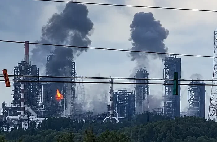Генштаб підтвердив ураження Омського НПЗ за 2,5 тис. км від кордону України