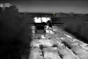 Українські розвідники показали кадри знищення російського МіГ-29 у Криму (відео)