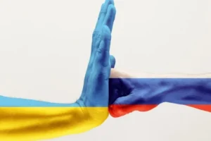 Чому не можна ставити знак рівності між Україною та Росією