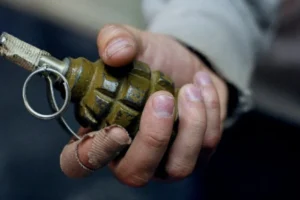 Випивали біля авто: на Харківщині троє чоловіків підірвалися на гранаті