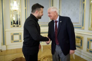 Санкції проти РФ і Patriot. Зеленський провів переговори з сенатором Гремом у Києві (відео)