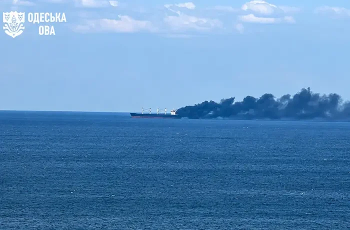 РФ вдарила по цивільному судну у Чорному морі, яке вже двічі зазнавало атак