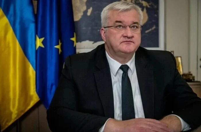Київ залишають топдипломати Нідерландів та Канади: що сталося