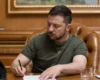 Зеленський підписав закони про продовження воєнного стану і мобілізації