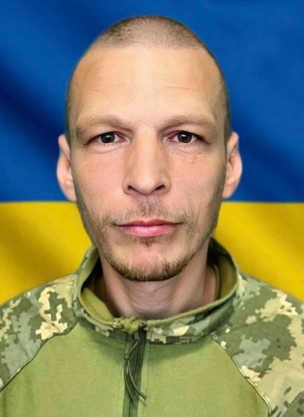 Після проходження базового навчання Олександра Лагуна зарахували на посаду оператора відділення радіоелектронної боротьби (РЕБ) танкового батальйону