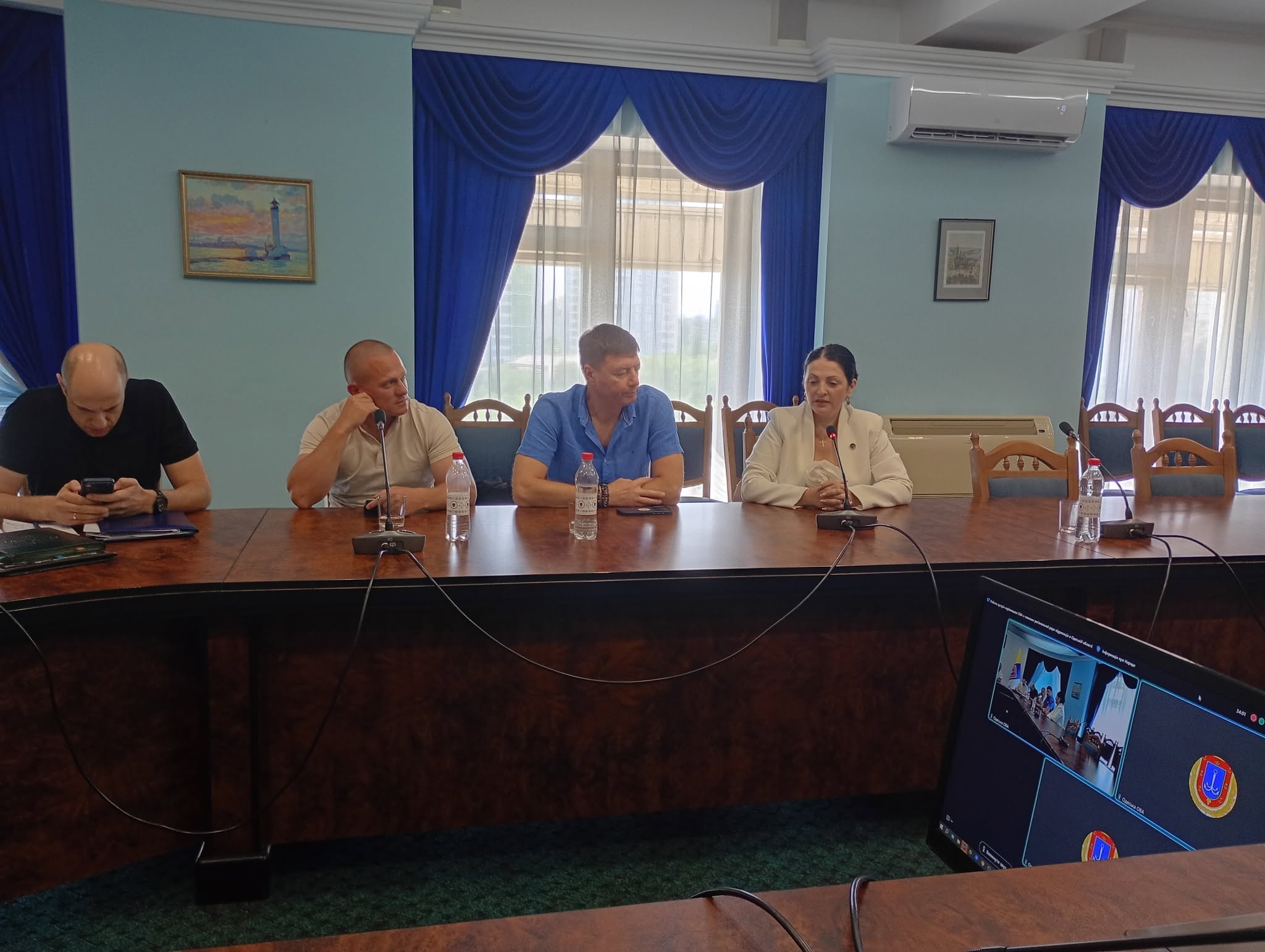 Аграрії закликали профільний департамент ОВА звернутися до уряду із пропозицією збільшити квоти на бронювання працівників на весь час проведення жнив та інших сезонних польових робіт