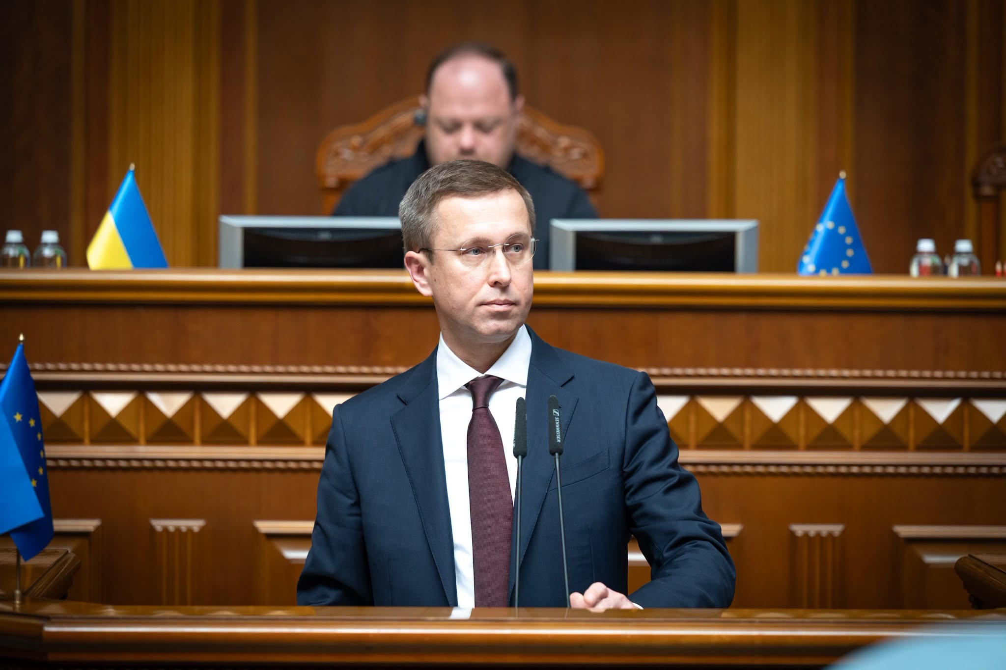 «Я хочу, щоб цей Кабінет міністрів став урядом оборони, урядом економічного розвитку, урядом європейської інтеграції», – наголосив Корецький перед призначенням