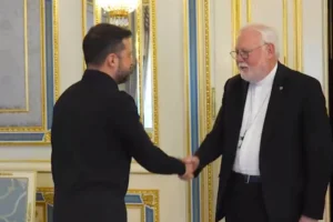 Ватикан готовий прийняти переговори лідерів: Зеленський розкрив подробиці