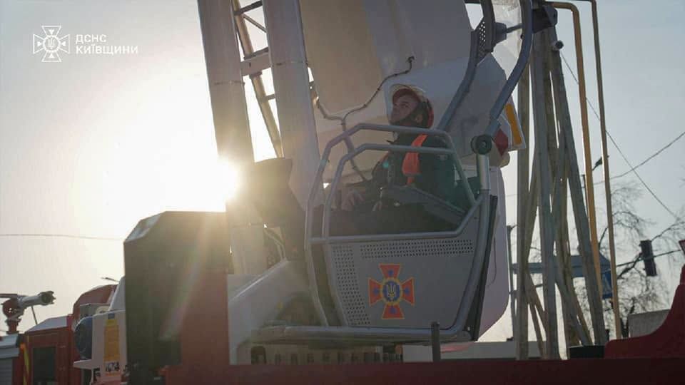 До ліквідації пожежі було залучено 70 одиниць спецтехніки