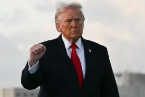 «Вам не вижити». Трамп висунув новий ультиматум іранським аятолам