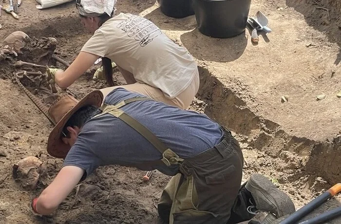 На Волині археологи знайшли масове поховання часів Другої світової війни