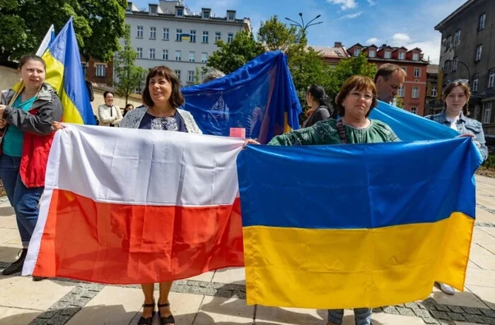 Одне з міст Польщі ухвалило резолюцію на підтримку українців