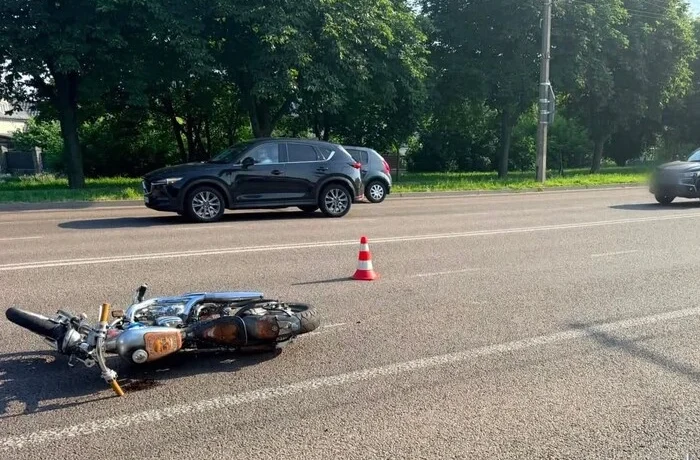 У Білій Церкві загинув мотоцикліст після зіткнення з позашляховиком
