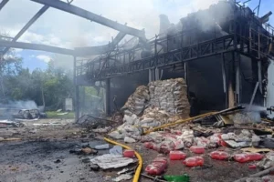 Росія планує удари по АЗС у кількох областях: влада просить мешканців врахувати небезпеку