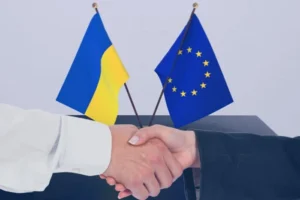 Останній шанс до осені: ЄС вдруге спробує пробити угорське вето для України