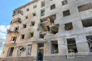 Росія вдарила по Ізюму та передмістю Харкова, загинули три людини