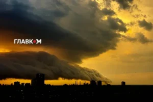 Грози та жовтий рівень небезпеки: які області накриє негода 24 липня