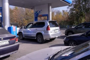 Киргизстан припинив експорт бензину та дизеля до Росії