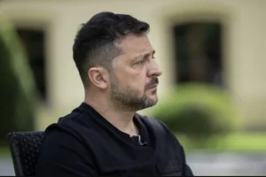 «Ми не програємо»: Зеленський оцінив ситуацію на фронті
