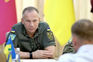 Бойові командири стали на захист Сирського на тлі протестів